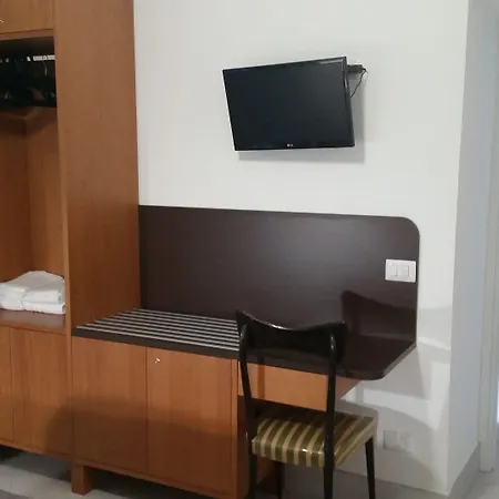 Petrucci Garden Bed & Breakfast Napoli