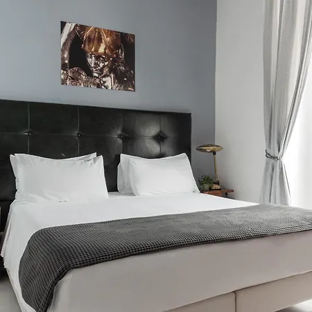 Petrucci Garden 4* Неаполь