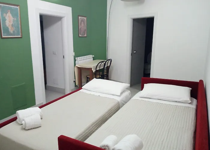 Petrucci Garden 4* Неаполь