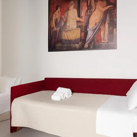 Petrucci Garden 4* نابولي